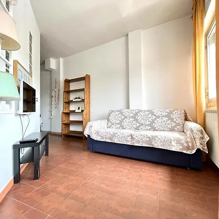 Imperiale Apartment Tirrenia Exterior photo