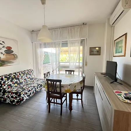 Imperiale Apartment Tirrenia Exterior photo